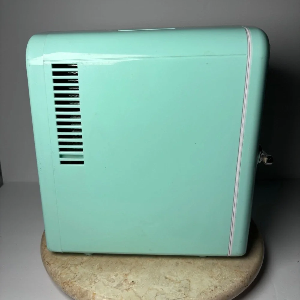 Nostalgia Retro 6-Can Personal Cooling and Heating Refrigerator Blue Mini Fridge